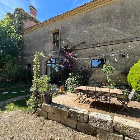 Mas Authentique Petite Camargue Hébergement de vacances *